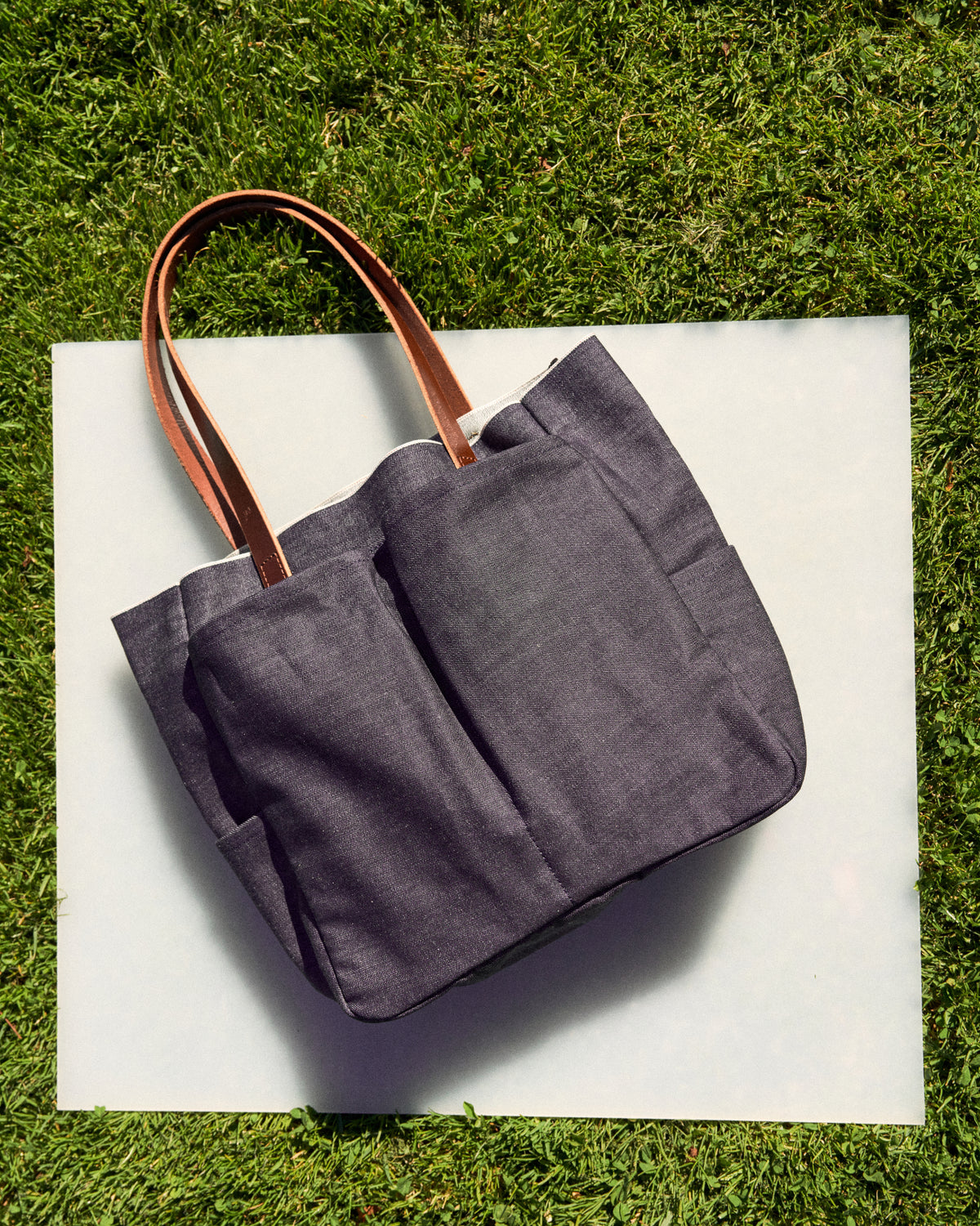 Utility Tote in Canvas - Limited Edition