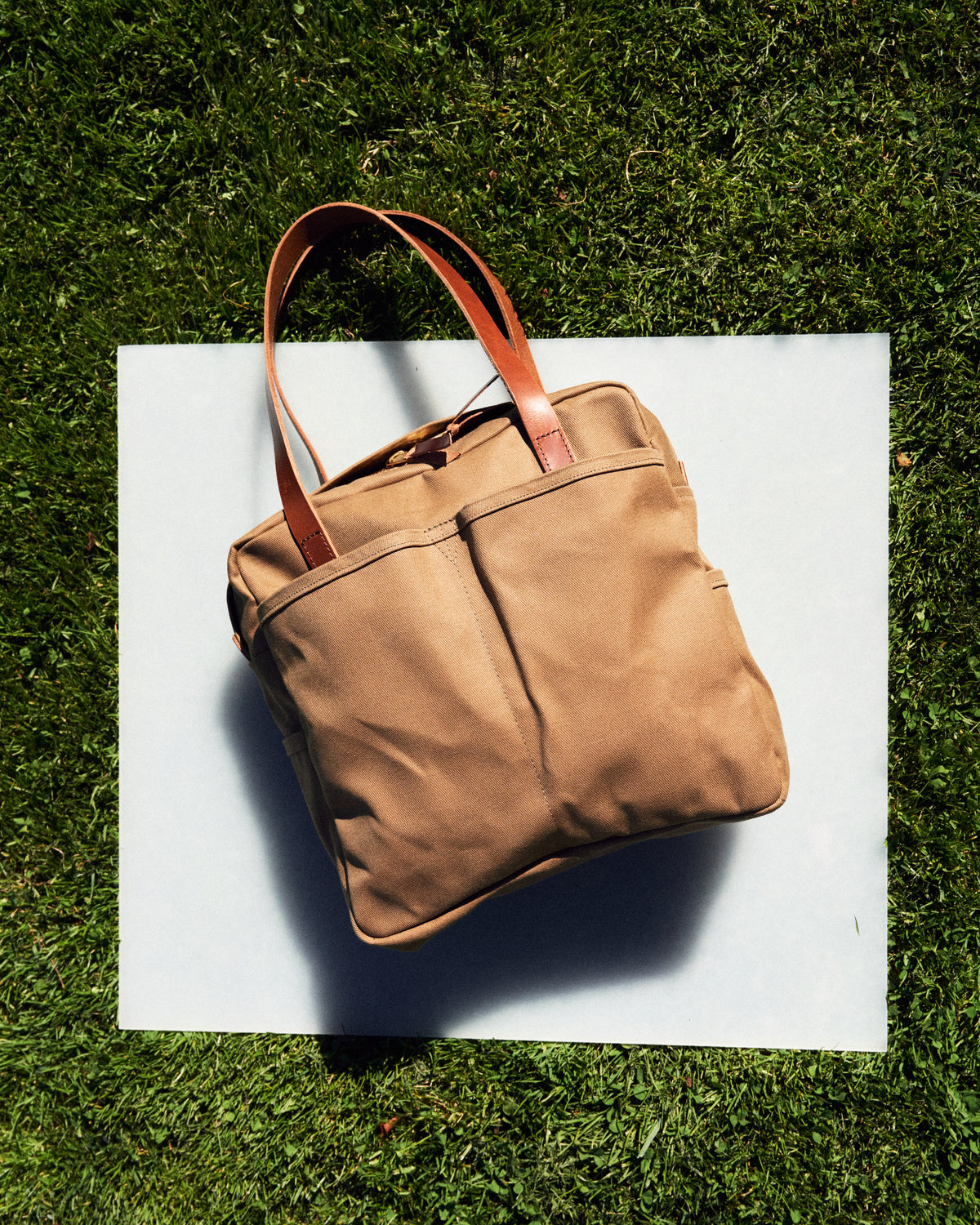 Utility Tote in Canvas - Zippered - Limited Edition