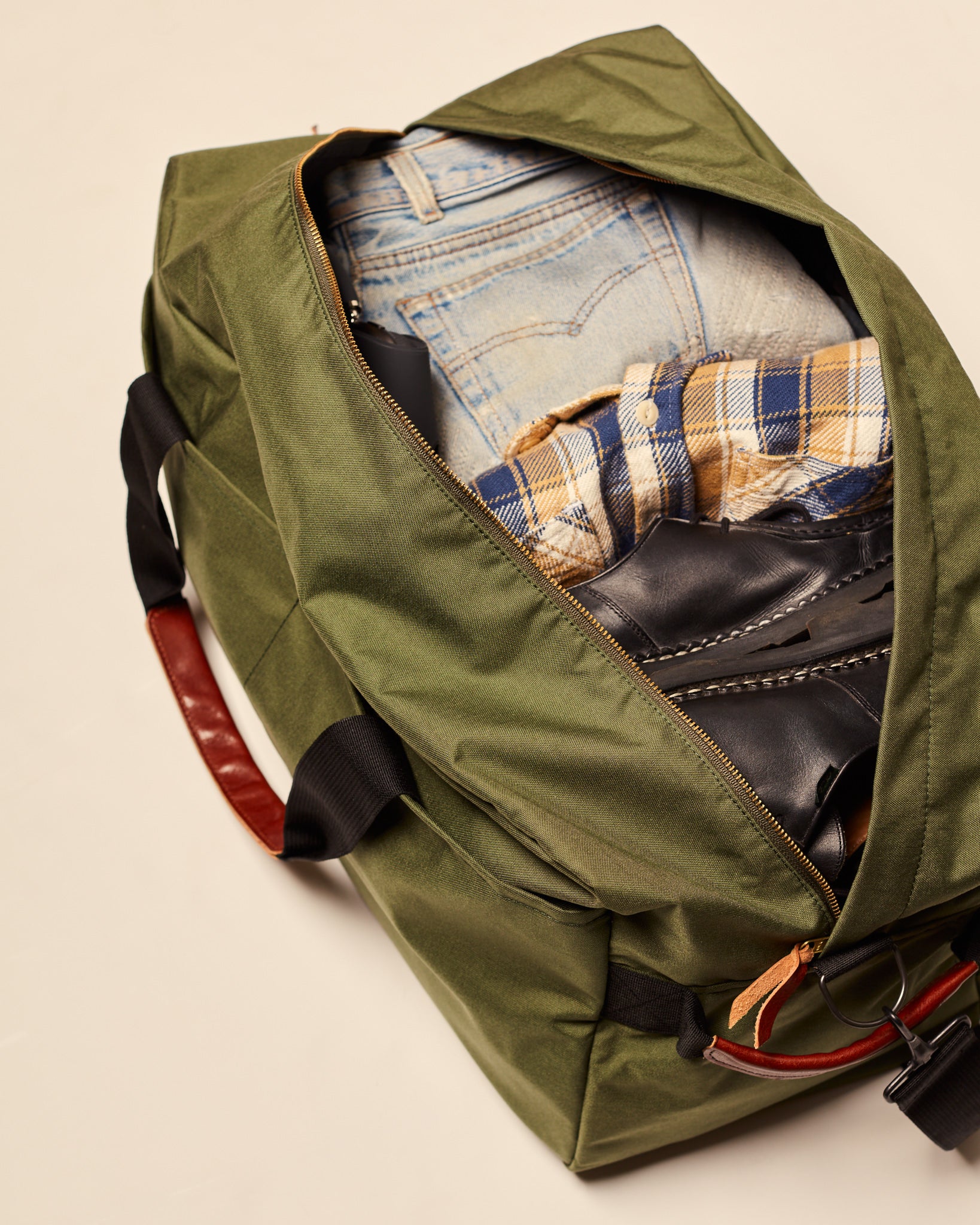 Buy THE NORTH FACE Base Camp Duffel—M, Utility Brown Camo